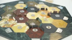 Chơi Game Nhanh Cut Stone Tại Vui88 Đập Đá Mỏi Tay Rinh Tiền Thưởng